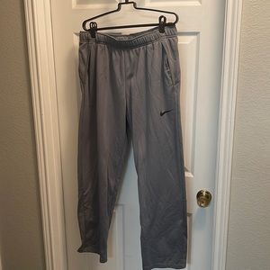 Nike Standard Fit Dri Fit Pants. XL. Never worn